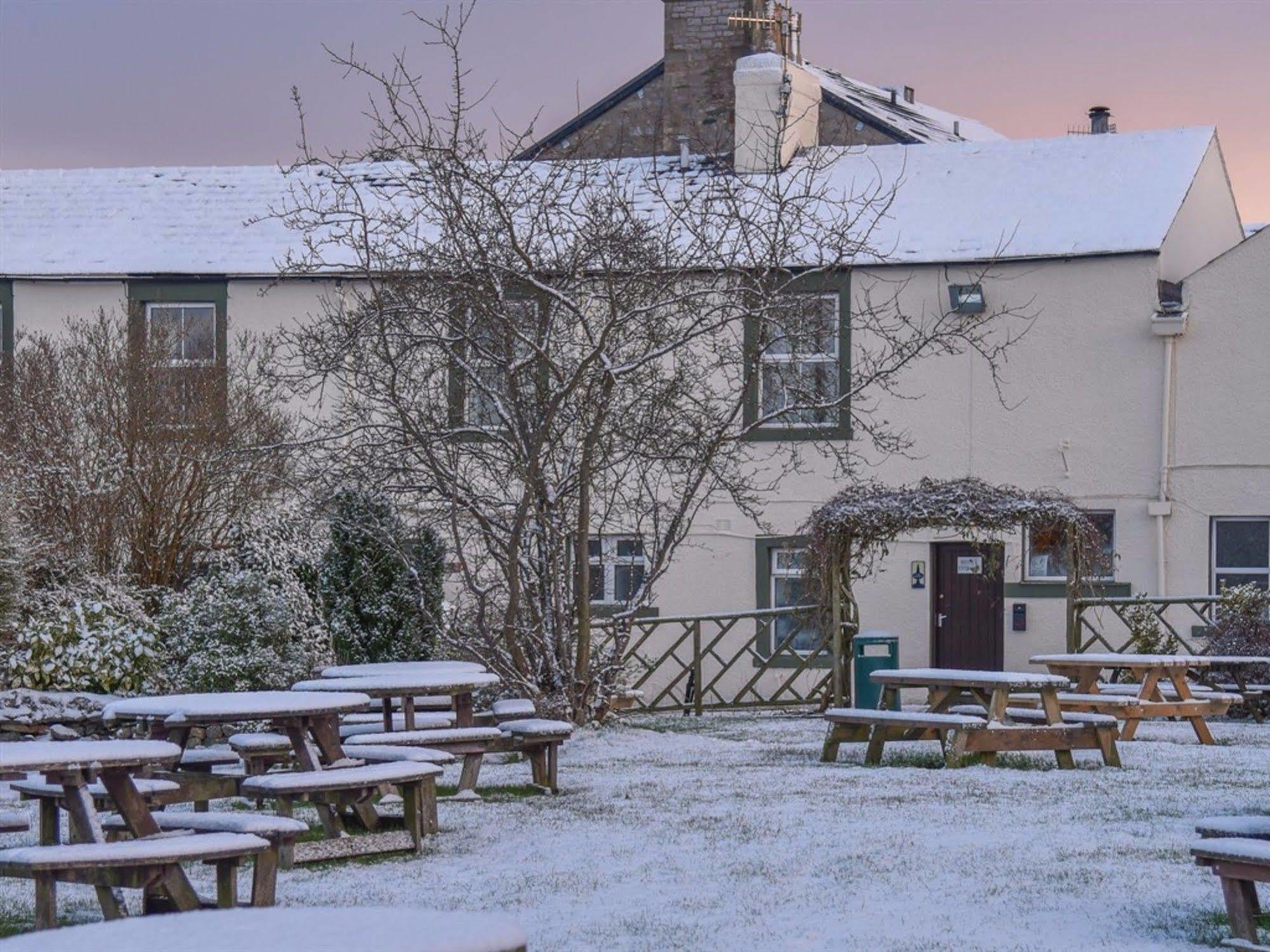 The Wheatsheaf Inn Ingleton  Exterior photo